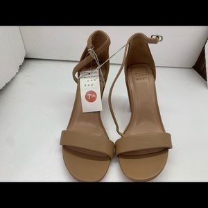 NEW Women's Ema High Block Heel Pumps -7.5